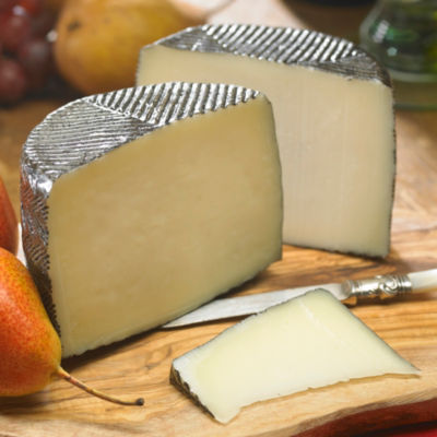 Ib&eacute;rico Cheese from La Mancha