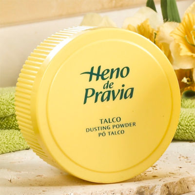 Heno de Pravia Talco Dusting Powder
