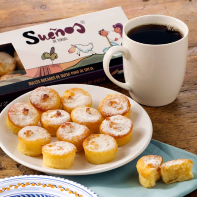 Sue&ntilde;os de Teruel - Cheesecake Pastries