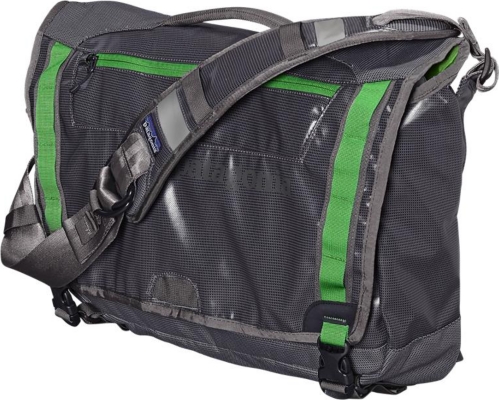 Patagonia Black Hole Messenger