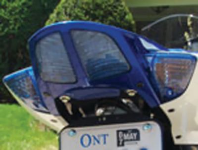 CLEAR ALTERNATIVES LED TAILLIGHT W/INTEGRATED TURN SIGNALS BLUE