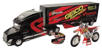 New Ray Toys Kevin Windham Gift Set