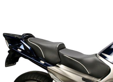 SARGENT WORLD SPORT PERFORMANCE TWO PIECE SEAT WITH SILVER WELT - 