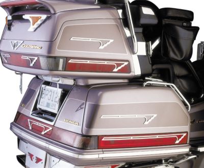 SHOW CHROME CRUIS WING 500 ACCENT GRILLES - Cruiser Fairing Kits And Accessories