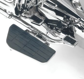 SHOW CHROME TOUR FLOORBOARD KIT - Cruiser Foot Controls