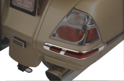 SHOW CHROME SADDLEBAG LENS GRILLES - Cruiser Replacement Light Lenses