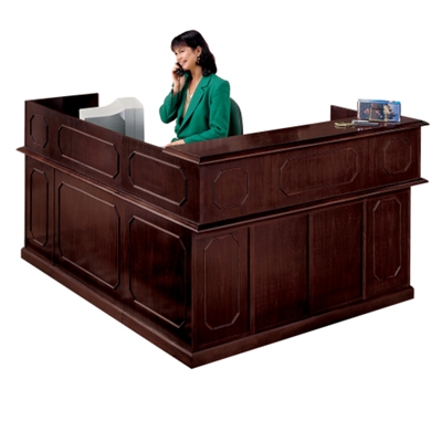 Traditional Reception L-Desk with Right Return