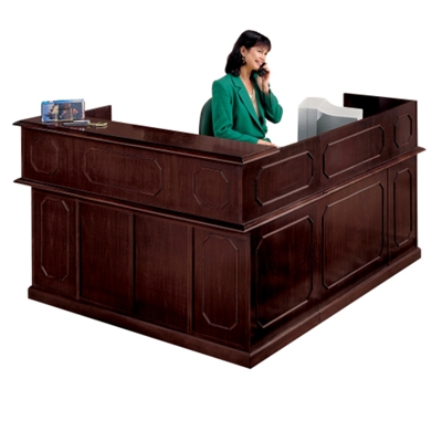 Traditional Reception L-Desk with Left Return