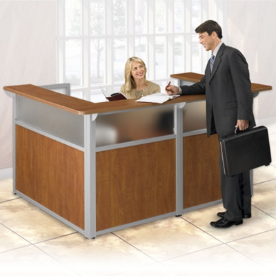 Reception Station with Right Return, 75182