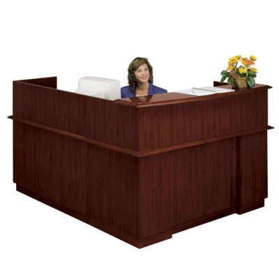Reception Desk with Right Return and Keyboard