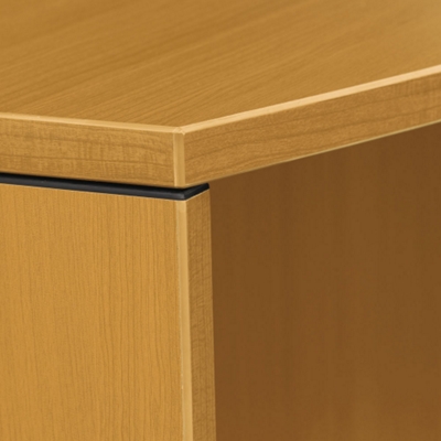 Safe vinyl edges protect from bumps