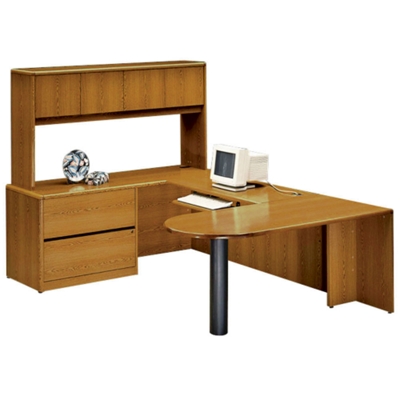 U-Desk with Hutch, 15951
