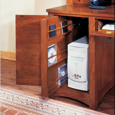 Left pedestal features CPU compartment with CD storage