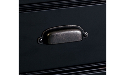 Drawer Pull Detail