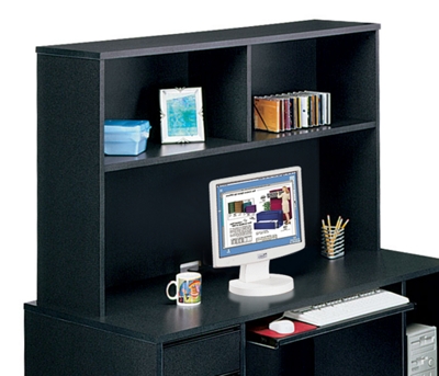 Open Hutch, 10780
