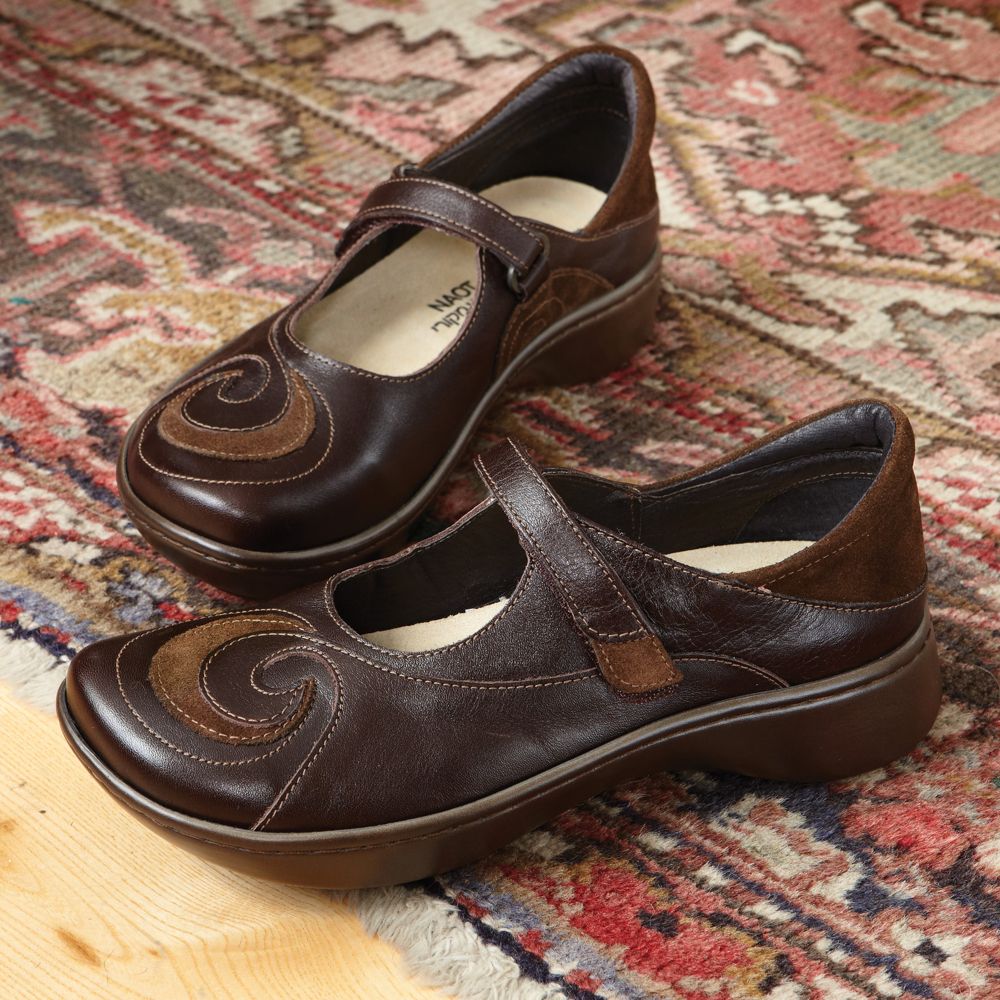 Women's Maori Fern Mary Janes