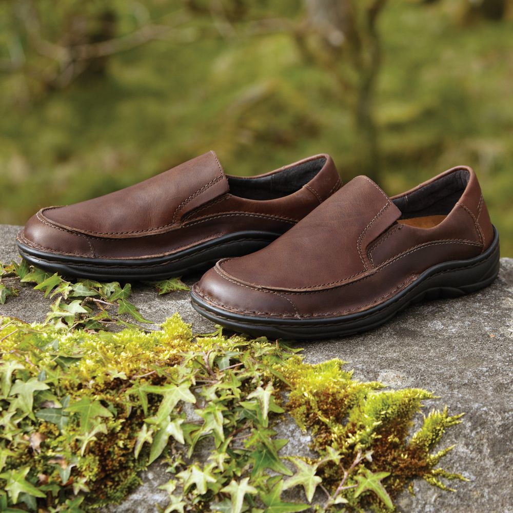 Men's Buffalo Leather Travel Shoes