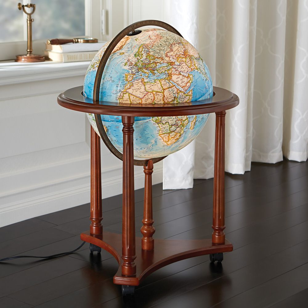 National Geographic Kingsley Globe