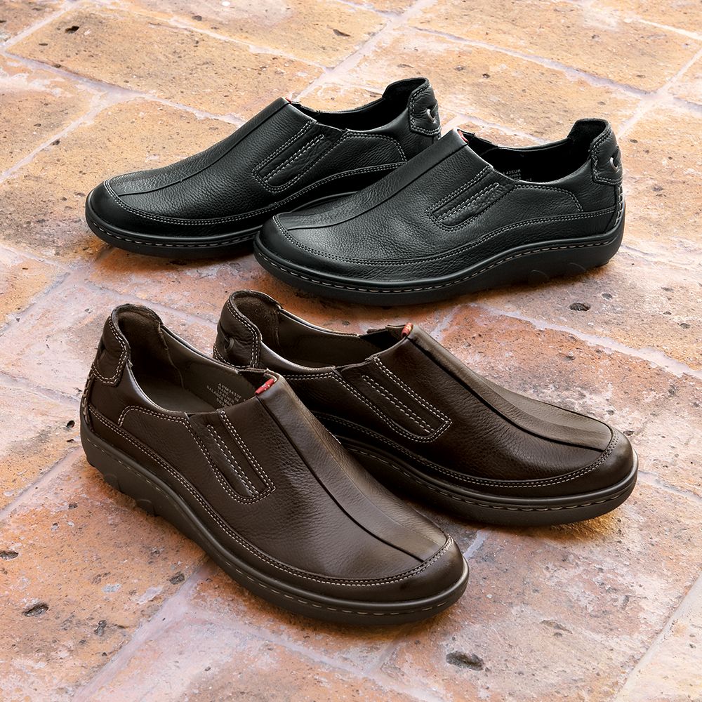 Men's Slip-on Travel Shoes