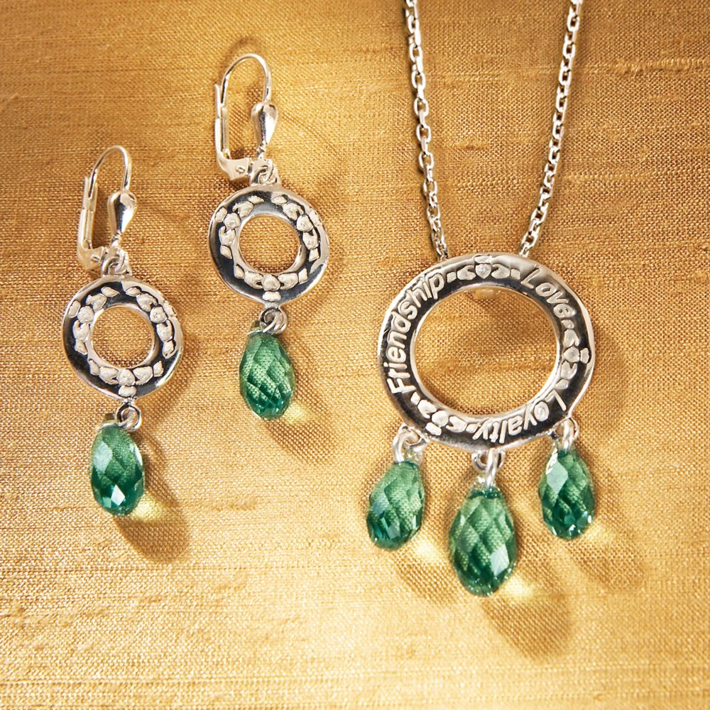 Irish Claddagh Jewelry