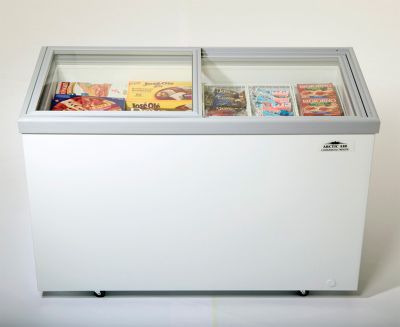 Commercial Glass Top Merchandiser 5.0 cu.ft.
