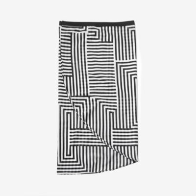 Half-Circle Scarf in Signature Zig Zag