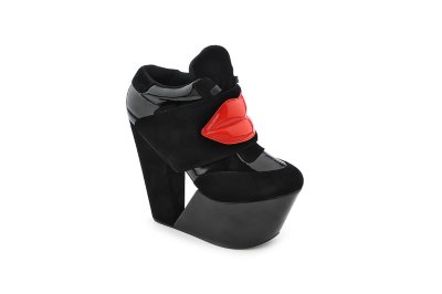 Womens Kiss Me
