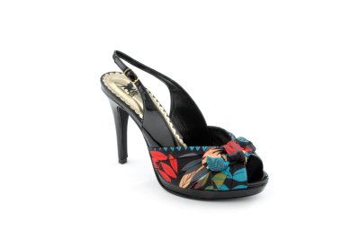Womens HW7522