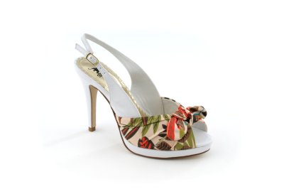 Womens HW7522