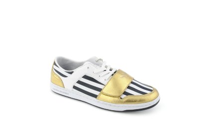 Womens Cesario Low