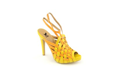 Womens Yaneli