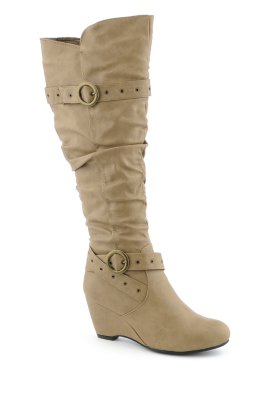 Womens Della-5A