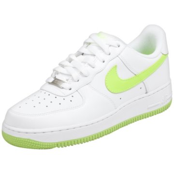 Nike Air Force 1 LE
