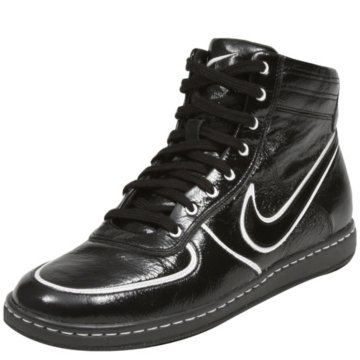 Nike Air Scandal - 330238-002