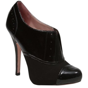 Betsey Johnson Derbby - DERBBY-15