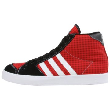 adidas Dakota