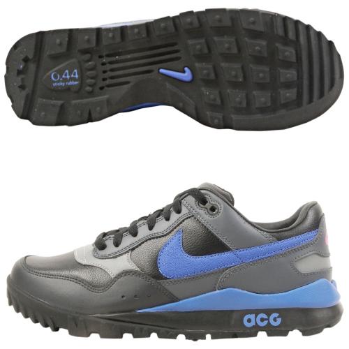 Nike Wild Peg Black