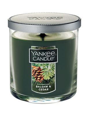 UPC 609032699390 Yankee Candle Balsam & Cedar 7oz Tumbler Candle