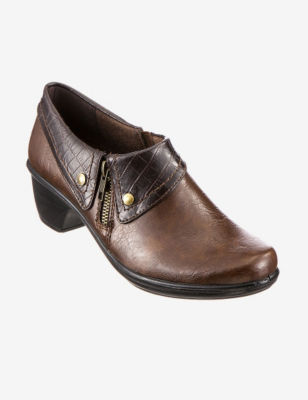 Easy Street Darcy Heeled Shoes Stage Stores