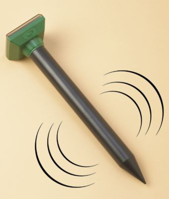 Solar-Powered Sonic Burrowing Rodent Chaser