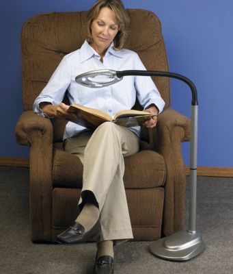 12-LED Dual Magnifier Gooseneck Floor Lamp