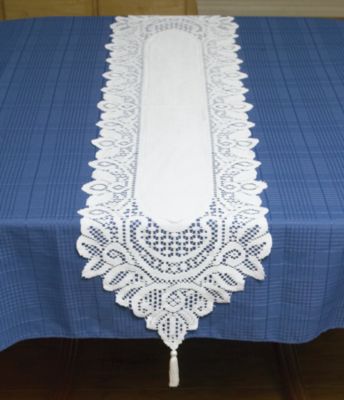 Lace Table Runner 