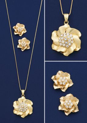 Gardenia Necklace