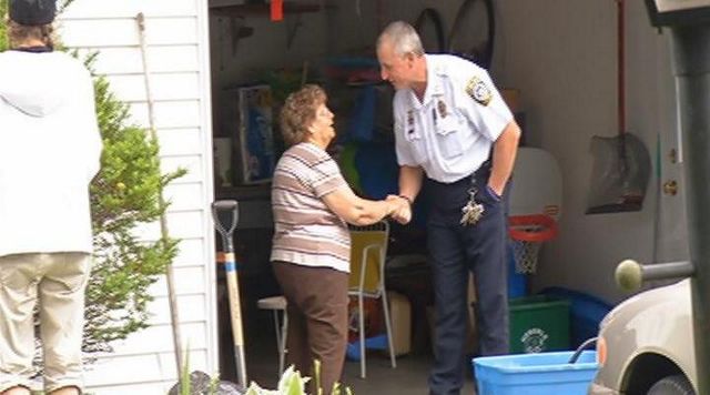 Gates Officers and Churchgoers Reach Out to Neighbors Through Police ... - TWC News