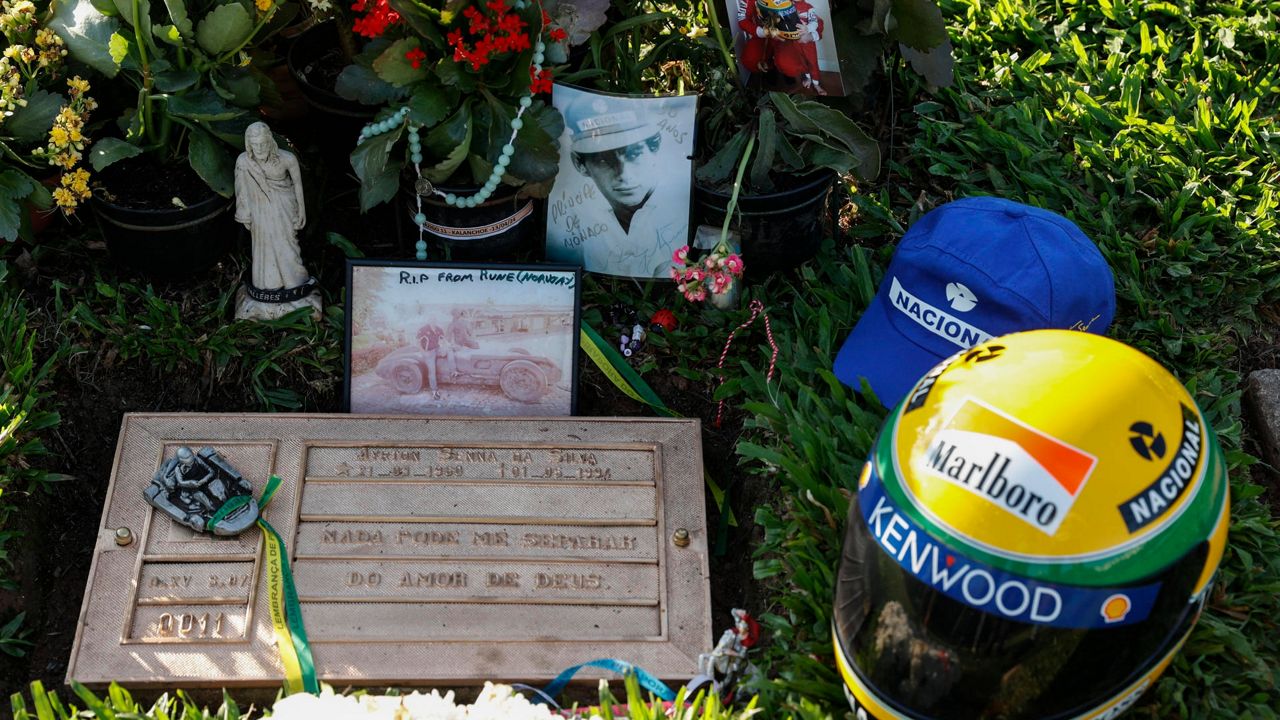 Nunca desistía brasileños recuerdan a Ayrton Senna