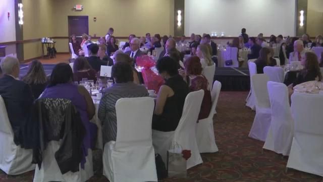 Fashion Show Held in Troy to Remember Victims of Domestic Violence - TWC News