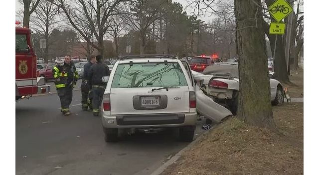 Albany Police Searching for Driver Who Fled Crash that Damaged 6 Vehicles - Spectrum News