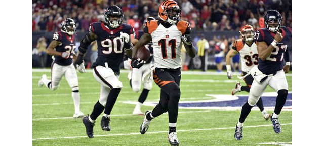 Texans Clinch AFC South With 12-10 Win Over Bengals