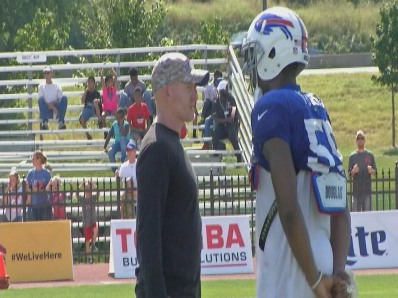 Longtime Bills DE Jerry Hughes finally finding playoff glory