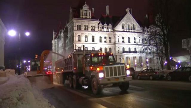 Albany Clearing Streets During Snow Emergency - Spectrum News